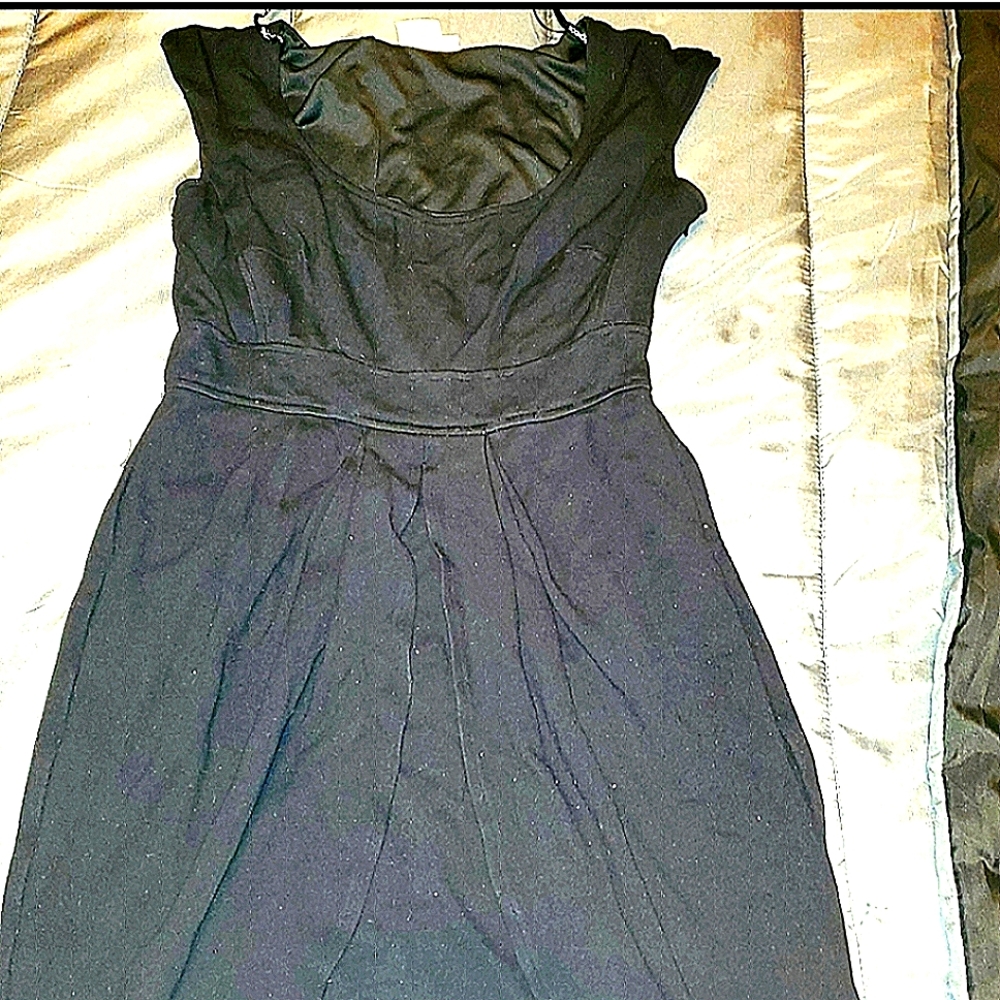 💋5/20 Maggy London size 8 dress